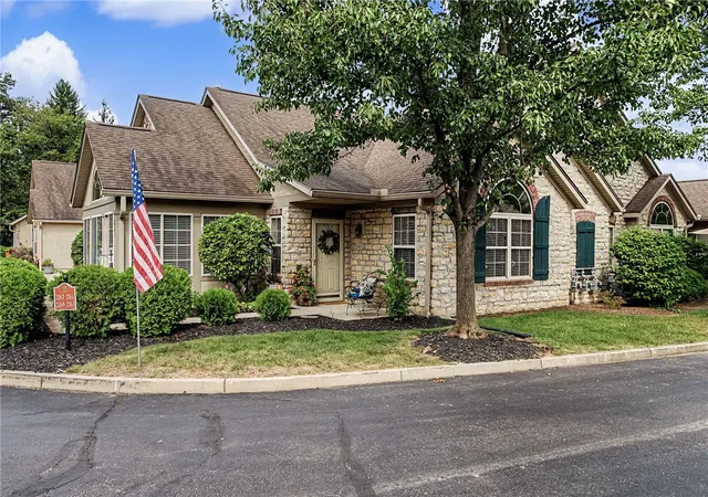 Photo 1 of Sale Pending at 2061 Wentworth Village Dr, Bellbrook, OH 45305 | MLS# 967978 | Listing updated on 2026-09-25