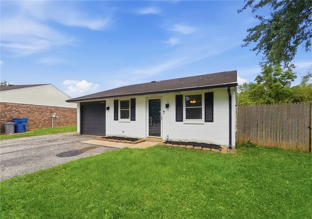 Photo 3 of Sale Pending at 5612 Persian Ct, Dayton, OH 45424 | MLS# 967950 | Listing updated on 2026-09-03