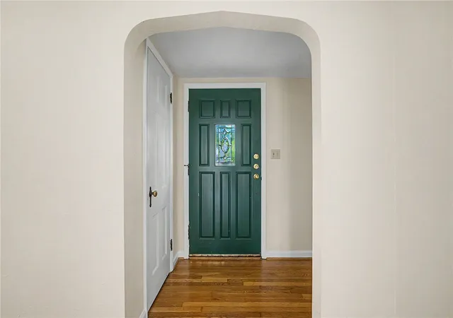 Photo 3 of Single family home for sale at 220 E Dorothy Ln, Dayton, OH 45429 | MLS# 967004 | Listing updated on 2026-09-09