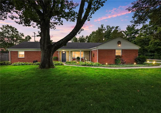 Photo 1 of Sale Pending at 370 Jenny Ln, Dayton, OH 45459 | MLS# 967893 | Listing updated on 2026-09-18