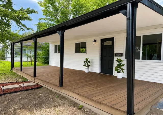 Photo 2 of Single family home for sale at 3810 Brumbaugh Blvd, Dayton, OH 45416 | MLS# 968006 | Listing updated on 2026-09-12