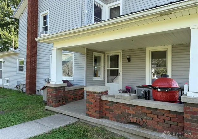 Photo 2 of Single family home for sale at 798 S Farmersville Johnsville Rd, New Lebanon, OH 45345 | MLS# 967845 | Listing updated on 2026-10-05