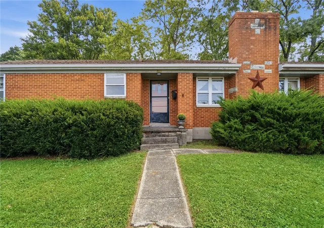 Photo 2 of Single family home for sale at 362 S West St, Lebanon, OH 45036 | MLS# 967957 | Listing updated on 2026-09-13