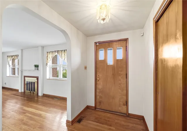 Photo 4 of Single family home for sale at 362 S West St, Lebanon, OH 45036 | MLS# 967957 | Listing updated on 2026-09-13