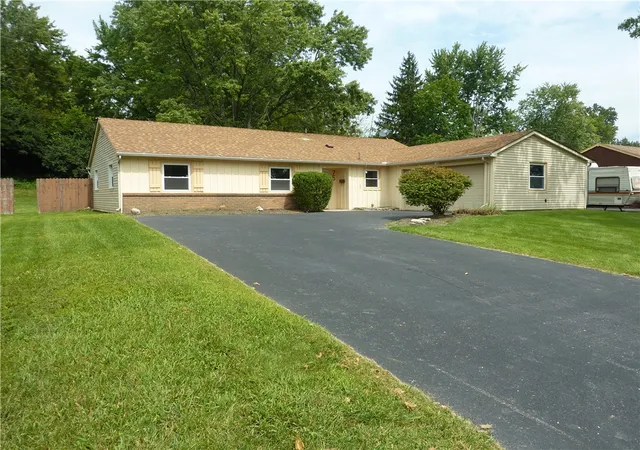 Photo 1 of Single family home for sale at 75 Benzell Dr, Dayton, OH 45458 | MLS# 968011 | Listing updated on 2026-09-02