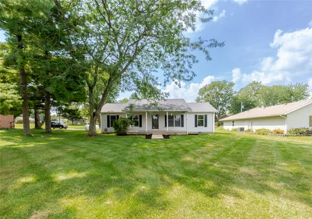 Photo 1 of Single family home for sale at 23 Lakengren Dr, Eaton, OH 45320 | MLS# 967981 | Listing updated on 2026-09-24