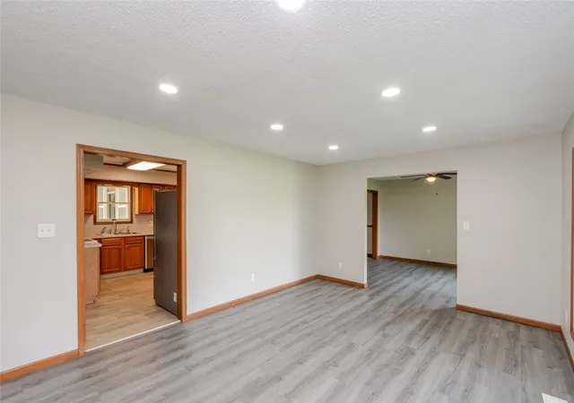 Photo 3 of Single family home for sale at 23 Lakengren Dr, Eaton, OH 45320 | MLS# 967981 | Listing updated on 2026-09-24