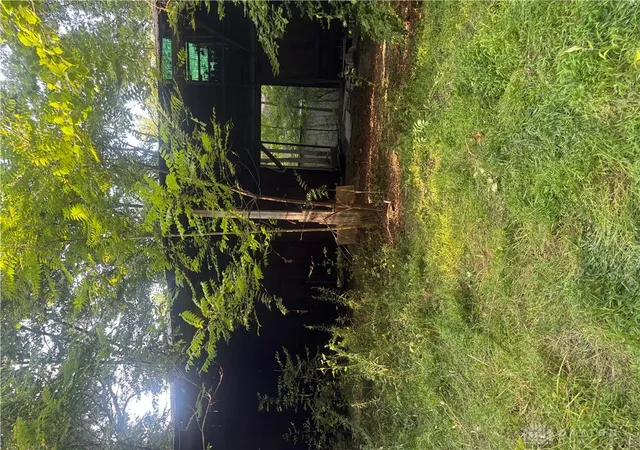 Photo 6 of Sale Pending at 651 Crawford Toms Run Rd, New Lebanon, OH 45345 | MLS# 968010 | Listing updated on 2026-09-10