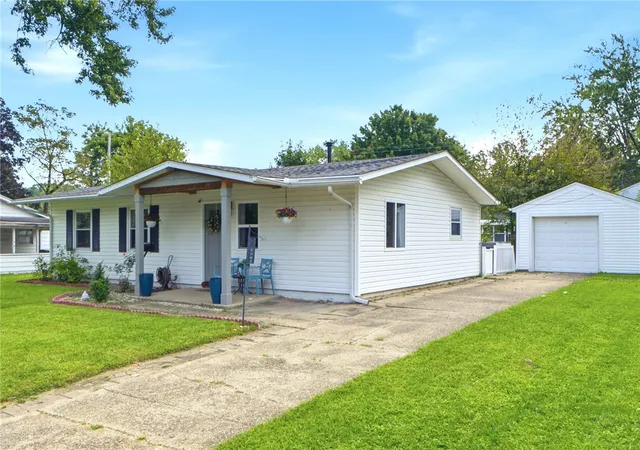 Photo 2 of Sale Pending at 1260 Reedsdale Rd, Dayton, OH 45432 | MLS# 967887 | Listing updated on 2026-09-10