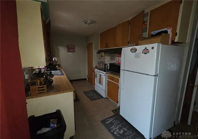 Photo 4 of Single family home for sale at 329 Anniston Dr, Dayton, OH 45415 | MLS# 968047 | Listing updated on 2026-09-02