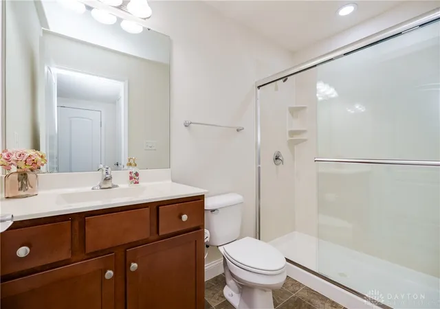 Listing Photo 2 - Condo for sale in building located at 156 Scarborough Vlg Dr, Dayton, OH 45458