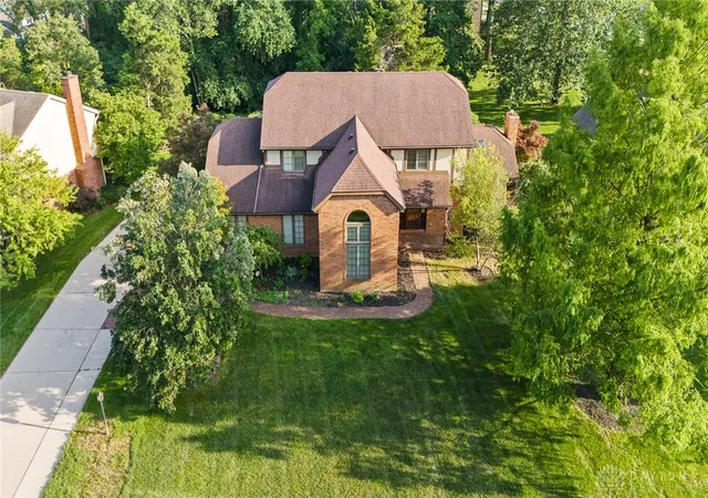 Photo 2 of Single family home for sale at 240 E Stonequarry Rd, Vandalia, OH 45377 | MLS# 967975 | Listing updated on 2026-09-06