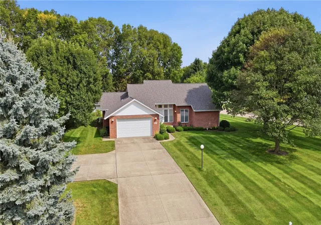 Single family home for sale at 9425 Brenrick Dr, Piqua, OH 45356 | MLS# 968015