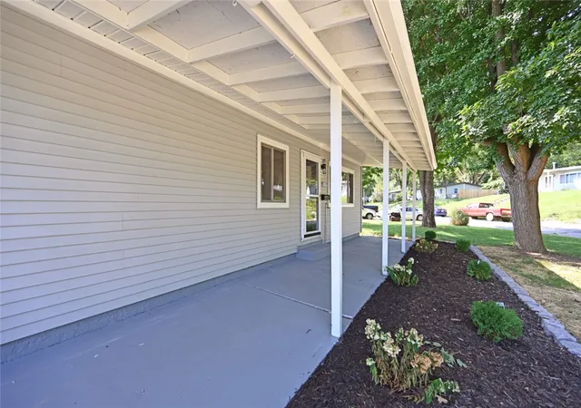 Photo 3 of Single family home for sale at 802 Johnson Ave, Miamisburg, OH 45342 | MLS# 968043 | Listing updated on 2026-09-02