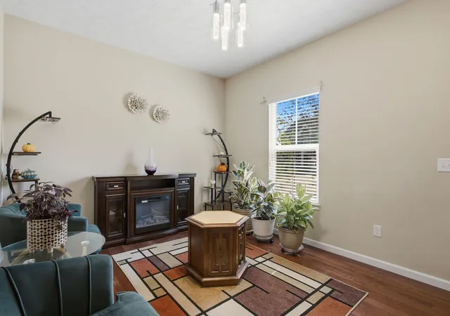Photo 4 of Single family home for sale at 1686 Summit Crk Dr, Dayton, OH 45458 | MLS# 967880 | Listing updated on 2026-09-04