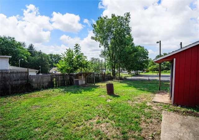 Photo 3 of Single family home for sale at 508 Elk Ave, Springfield, OH 45505 | MLS# 967995 | Listing updated on 2026-09-02