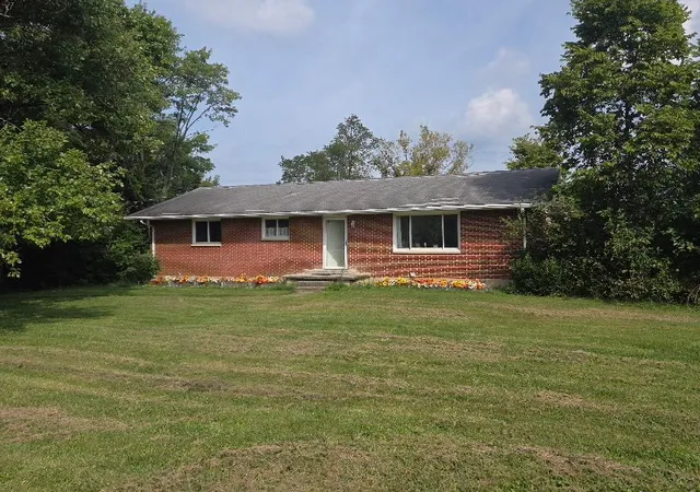 Photo 2 of Single family home for sale at 5071 Little Richmond Rd, Dayton, OH 45426 | MLS# 967977 | Listing updated on 2026-09-08