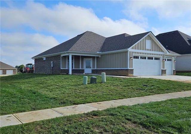 Photo 1 of Single family home for sale at 938 Wright Cycle Blvd, Xenia, OH 45385 | MLS# 967813 | Listing updated on 2026-09-13