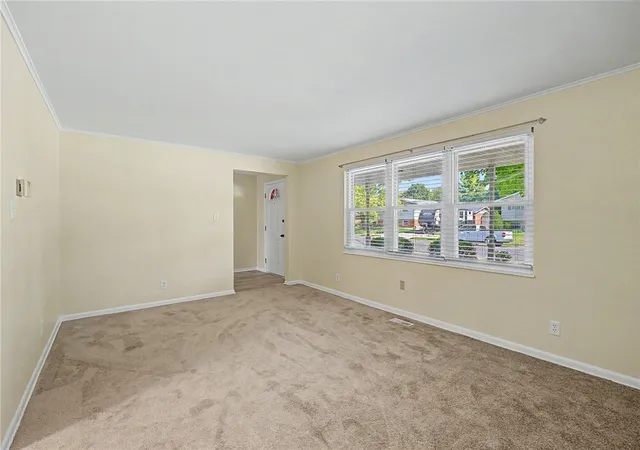 Photo 4 of Single family home for sale at 5049 Hahn Ave, Fairborn, OH 45324 | MLS# 968078 | Listing updated on 2026-09-09