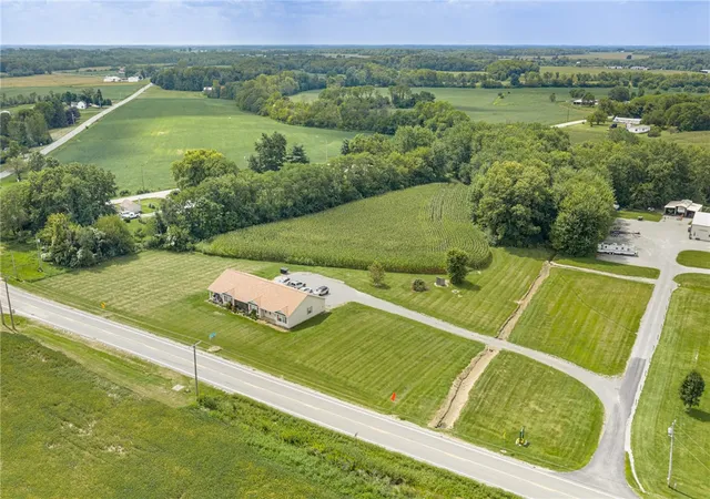 Photo 3 of Multi family home for sale at 6868 S State Route 134, Wilmington, OH 45177 | MLS# 967840 | Listing updated on 2026-09-04