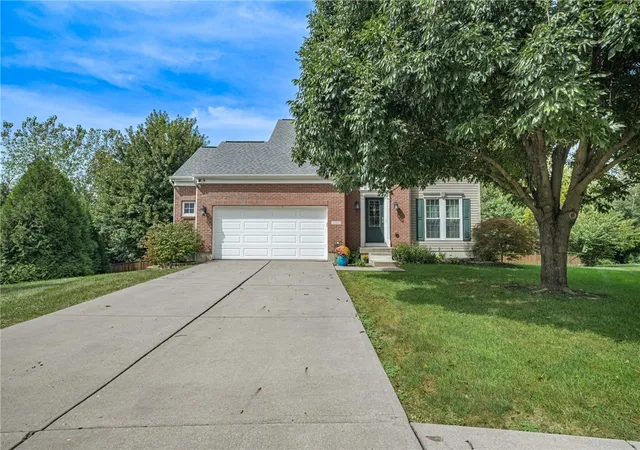 Photo 1 of Single family home for sale at 1315 Shana Ct, Miamisburg, OH 45342 | MLS# 967993 | Listing updated on 2026-09-12