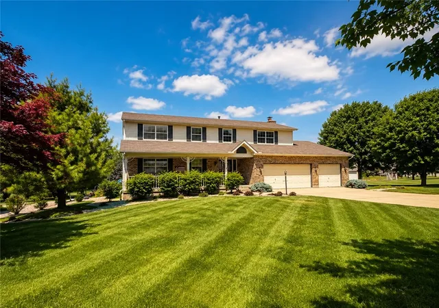 Photo 2 of Single family home for sale at 7279 Vinnedge Rd, Fairfield Township, OH 45011 | MLS# 967541 | Listing updated on 2026-09-03