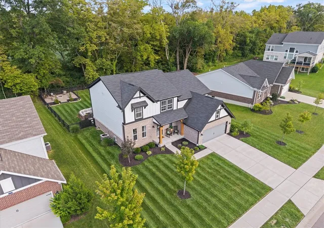 Photo 1 of Single family home for sale at 2848 Mona Lisa Ct, Franklin, OH 45005 | MLS# 968019 | Listing updated on 2026-10-05