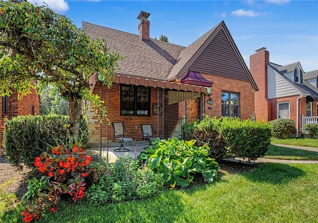 Photo 2 of Single family home for sale at 248 Claranna Ave, Oakwood, OH 45419 | MLS# 968016 | Listing updated on 2026-09-03