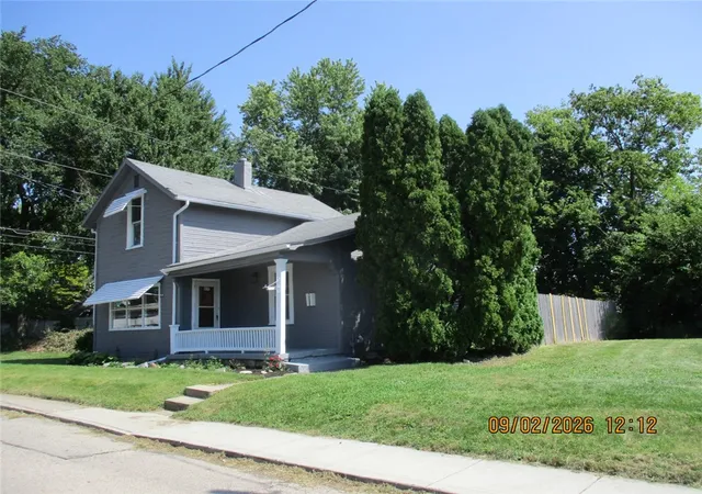 Photo 2 of Single family home for sale at 211 Franklin St, Piqua, OH 45356 | MLS# 968088 | Listing updated on 2026-09-03