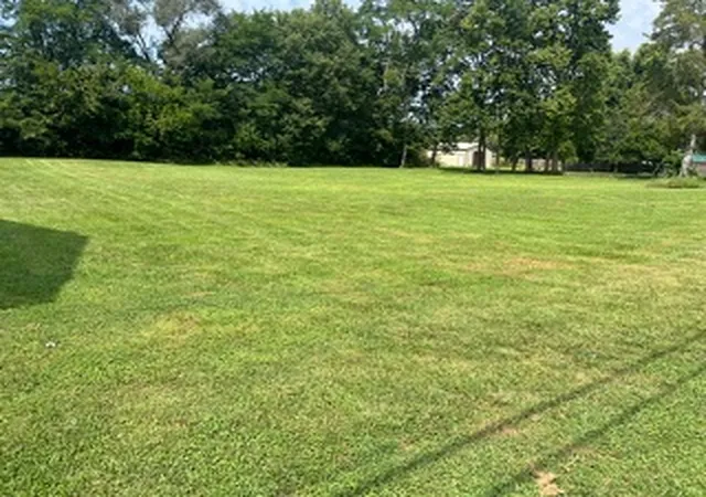 Photo 3 of Single family home for sale at 4427 Elk Crk Rd, Middletown, OH 45042 | MLS# 968100 | Listing updated on 2026-10-06