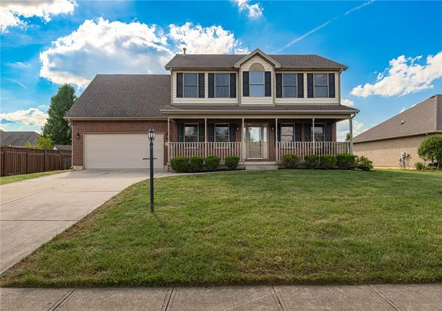 Photo 1 of Single family home for sale at 203 Quail Run Ct, Franklin, OH 45005 | MLS# 968076 | Listing updated on 2026-09-08