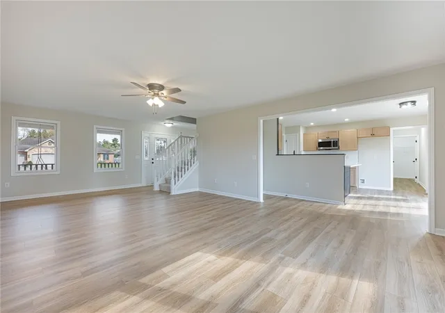Photo 3 of Single family home for sale at 203 Quail Run Ct, Franklin, OH 45005 | MLS# 968076 | Listing updated on 2026-09-29