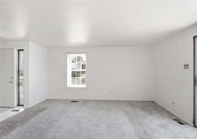Photo 4 of Single family home for sale at 5639 Troy Villa Blvd, Dayton, OH 45424 | MLS# 968061 | Listing updated on 2026-09-03