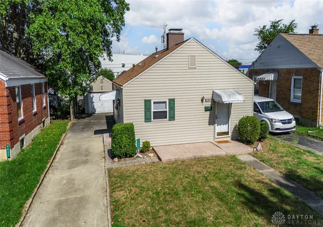 Photo 4 of Single family home for sale at 4033 Fulton Ave, Moraine, OH 45439 | MLS# 968111 | Listing updated on 2026-09-30