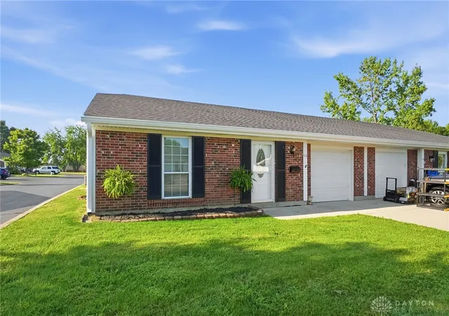 Photo 2 of Single family home for sale at 9 Meadow Ln #A, Lebanon, OH 45036 | MLS# 968121 | Listing updated on 2026-09-03