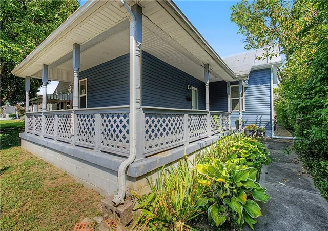 Photo 4 of Single family home for sale at 821 Buckeye St, Miamisburg, OH 45342 | MLS# 968087 | Listing updated on 2026-09-11