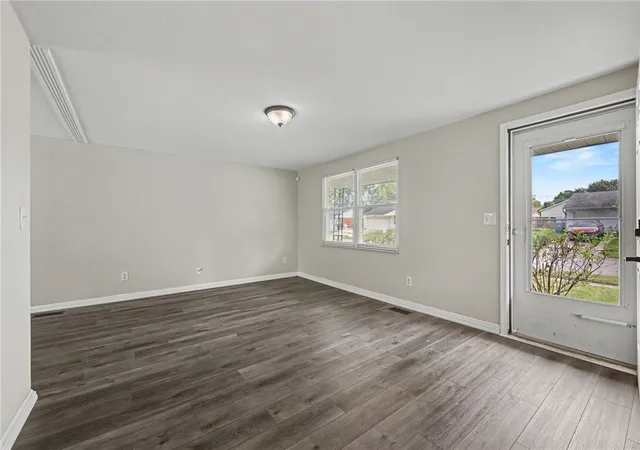 Photo 3 of Single family home for sale at 5753 Pennywell Dr, Dayton, OH 45424 | MLS# 967832 | Listing updated on 2026-09-03