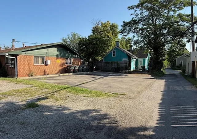 Photo 4 of Multi family home for sale at 338 Hickory St, Dayton, OH 45410 | MLS# 968032 | Listing updated on 2026-09-11