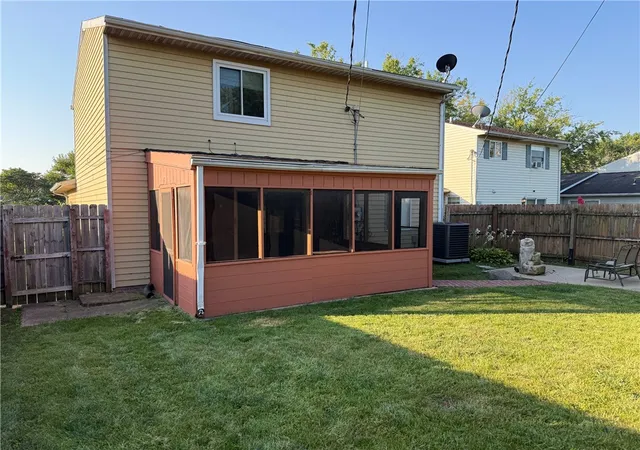 Photo 3 of Sale Pending at 3703 Burbank Ave, Middletown, OH 45044 | MLS# 968133 | Listing updated on 2026-09-16