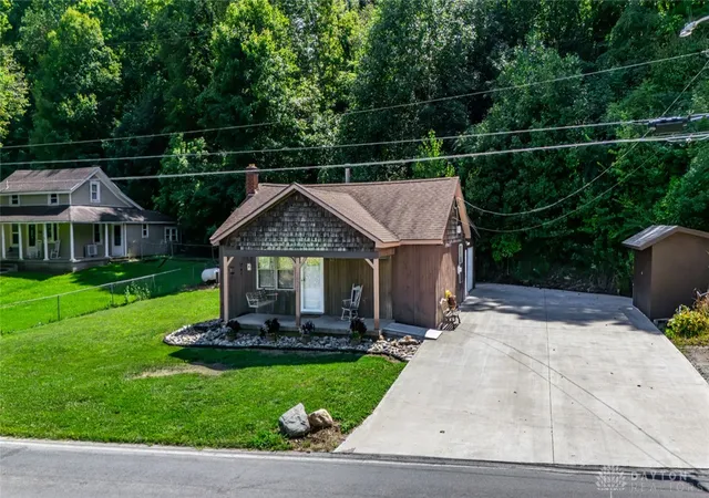 Photo 1 of Sale Pending at 10526 Mudlick Rd, Germantown, OH 45327 | MLS# 968148 | Listing updated on 2026-09-10
