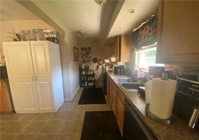 Photo 2 of Single family home for sale at 856 Creighton Ave, Dayton, OH 45410 | MLS# 968150 | Listing updated on 2026-09-13