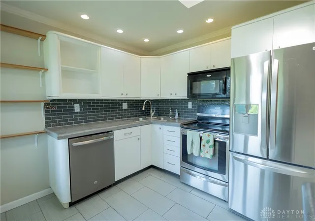 Photo 3 of Single family home for sale at 9836 Washington Church Rd, Miamisburg, OH 45342 | MLS# 967889 | Listing updated on 2026-10-21