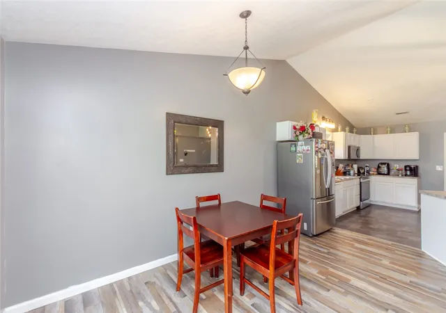 Photo 4 of Single family home for sale at 826 Lakengren Dr, Eaton, OH 45320 | MLS# 967992 | Listing updated on 2026-10-06