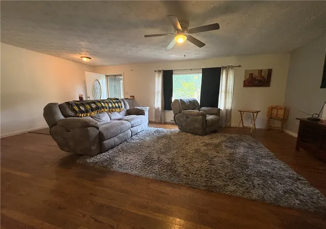 Photo 2 of Single family home for sale at 416 E Spring St, Eaton, OH 45320 | MLS# 968166 | Listing updated on 2026-09-17