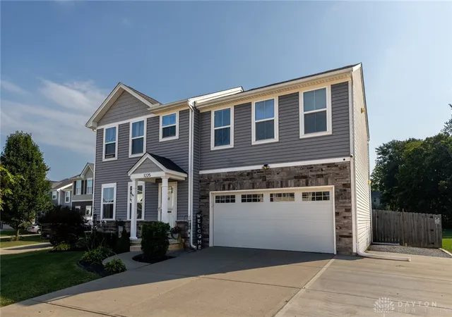 Photo 3 of Single family home for sale at 1225 Shannon Ln, Xenia, OH 45385 | MLS# 968077 | Listing updated on 2026-09-17