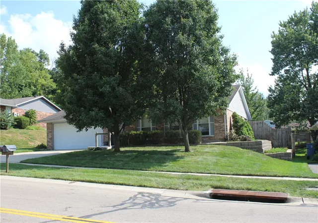Photo 2 of Single family home for sale at 4966 Longford Rd, Dayton, OH 45424 | MLS# 968101 | Listing updated on 2026-09-27
