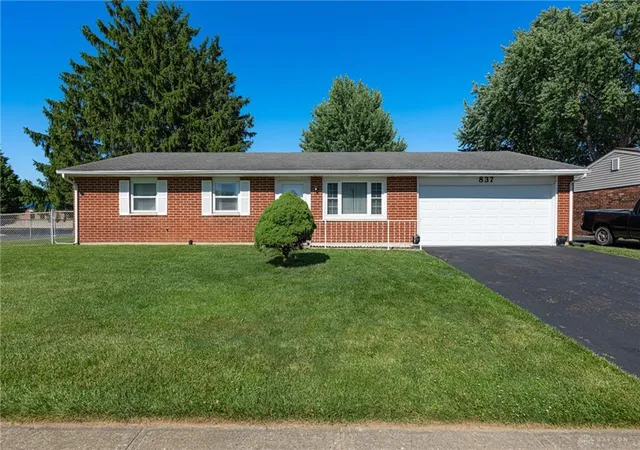 Photo 1 of Single family home for sale at 837 Colorado Dr, Xenia, OH 45385 | MLS# 968143 | Listing updated on 2026-09-10