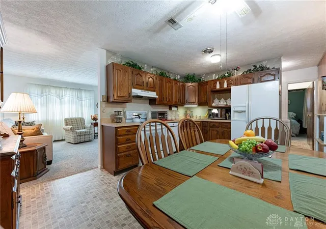 Photo 3 of Single family home for sale at 837 Colorado Dr, Xenia, OH 45385 | MLS# 968143 | Listing updated on 2026-10-05