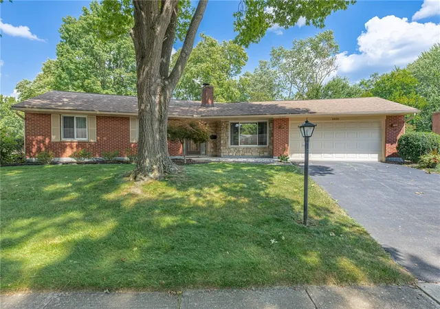 Photo 2 of Single family home for sale at 5400 Newell Dr, Dayton, OH 45440 | MLS# 967972 | Listing updated on 2026-09-09