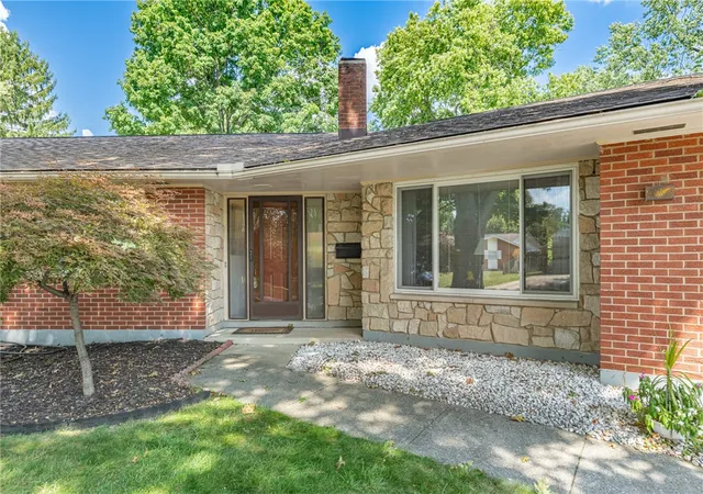 Photo 2 of Single family home for sale at 5400 Newell Dr, Dayton, OH 45440 | MLS# 967972 | Listing updated on 2026-09-09
